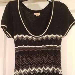 Junior Miss Scoop neck tunic